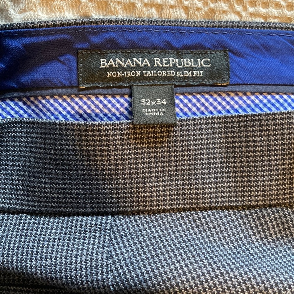 Banana Republic non-iron slim fit pants 32x34